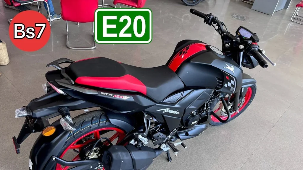TVS Apache RTR 160 4V 2024