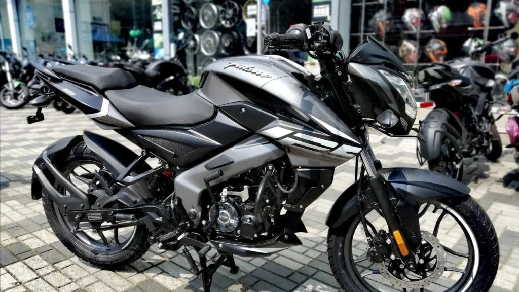 Bajaj Pulsar NS 125 On-Road Price