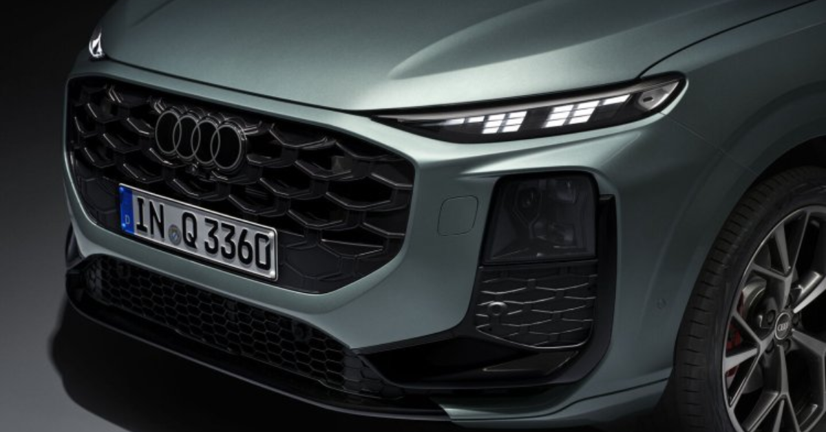 Audi Q3 Unveils Micro-LED Headlights with Adaptive Projection Tech